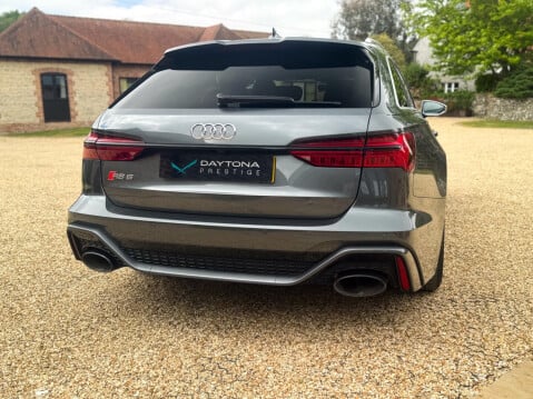 Audi RS6 4.0 TFSI V8 Tiptronic quattro Euro 6 (s/s) 5dr 16