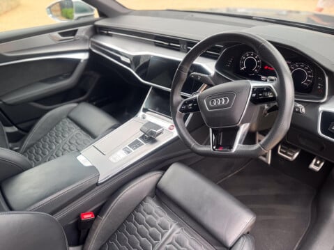 Audi RS6 4.0 TFSI V8 Tiptronic quattro Euro 6 (s/s) 5dr 27