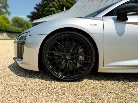Audi R8 5.2 FSI V10 Plus S Tronic quattro Euro 6 (s/s) 2dr 12