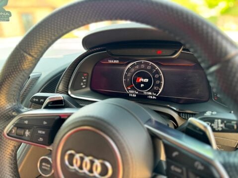 Audi R8 5.2 FSI V10 Plus S Tronic quattro Euro 6 (s/s) 2dr 14