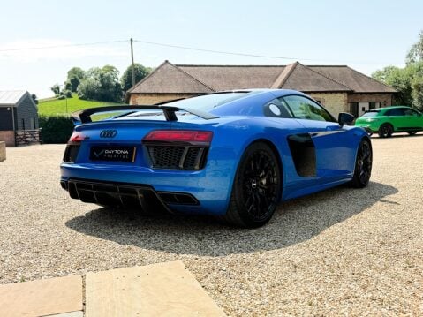 Audi R8 5.2 FSI V10 Plus S Tronic quattro Euro 6 (s/s) 2dr 10