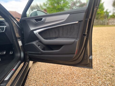 Audi RS6 4.0 TFSI V8 Tiptronic quattro Euro 6 (s/s) 5dr 27