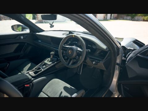 Porsche 911 4.0 992 GT3 RS PDK Euro 6 (s/s) 2dr 40