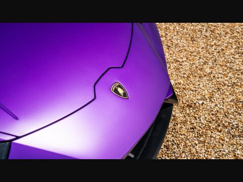 Lamborghini Huracan 10