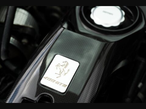 Ferrari 488 3.9T V8 GTB F1 DCT Euro 6 (s/s) 2dr 34