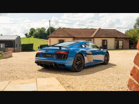 Audi R8 5.2 FSI V10 Plus S Tronic quattro Euro 6 (s/s) 2dr 8