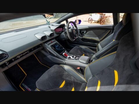 Lamborghini Huracan 5.2 V10 LP 640-4 EVO Coupe 2dr Petrol LDF 4WD Euro 6 (s/s) (640 ps) 46