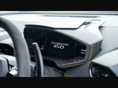 Lamborghini Huracan 5.2 V10 LP 640-4 EVO Coupe 2dr Petrol LDF 4WD Euro 6 (s/s) (640 ps) 37