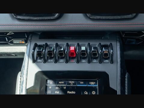 Lamborghini Huracan 5.2 V10 LP 640-4 EVO LDF 4WD Euro 6 (s/s) 2dr 44