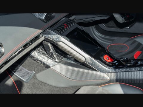 Lamborghini Huracan 5.2 V10 LP 640-4 EVO LDF 4WD Euro 6 (s/s) 2dr 33