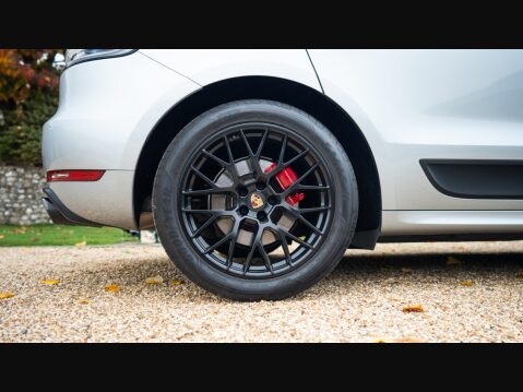 Porsche Macan 2.9T V6 GTS PDK 4WD Euro 6 (s/s) 5dr 26