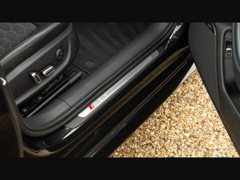 Audi RS6 4.0 TFSI V8 Performance Tiptronic quattro Euro 6 (s/s) 5dr 43
