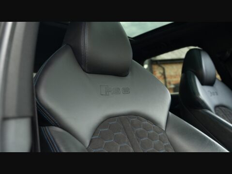 Audi RS6 4.0 TFSI V8 Performance Tiptronic quattro Euro 6 (s/s) 5dr 31