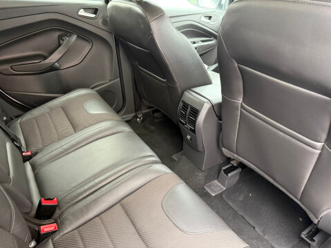 Ford Kuga TITANIUM TDCI 2WD 23
