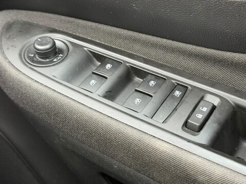 Vauxhall Mokka X DESIGN NAV S/S 13