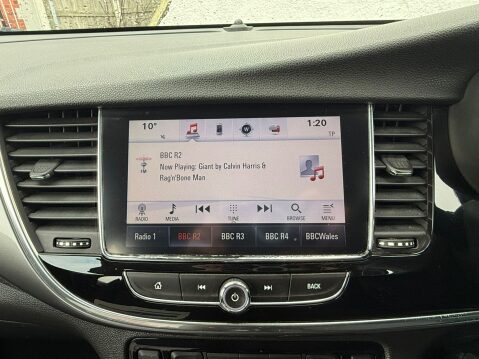 Vauxhall Mokka X DESIGN NAV S/S 17