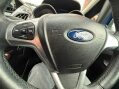 Ford B-Max ZETEC 17