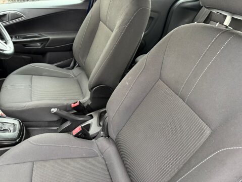 Ford B-Max ZETEC 21