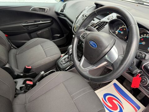 Ford B-Max ZETEC 10