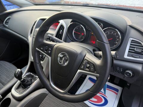 Vauxhall Astra EXCITE CDTI 9