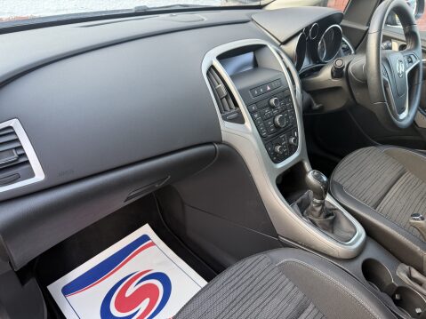 Vauxhall Astra EXCITE CDTI 12
