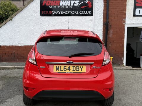 Ford Fiesta TITANIUM 6