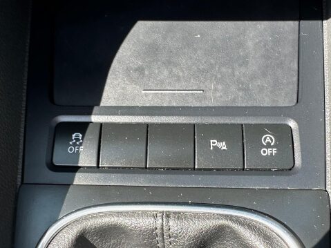 Volkswagen Golf GT TDI BLUEMOTION TECHNOLOGY 23