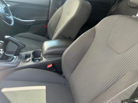 Ford Focus TITANIUM 11