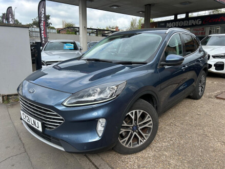 Ford Kuga 1.5T EcoBoost Titanium First Edition Euro 6 (s/s) 5dr