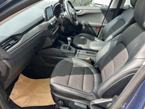 Ford Kuga 1.5T EcoBoost Titanium First Edition Euro 6 (s/s) 5dr 5