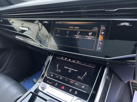 Audi Q8 3.0 TDI V6 50 S line Tiptronic quattro Euro 6 (s/s) 5dr 23