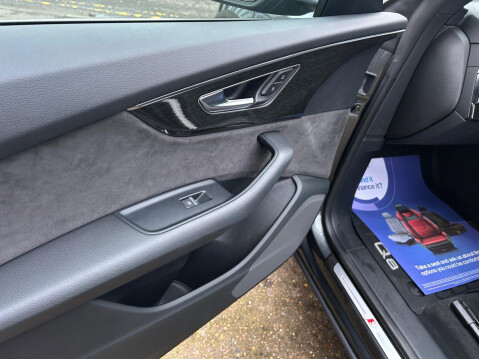 Audi Q8 3.0 TDI V6 50 S line Tiptronic quattro Euro 6 (s/s) 5dr 33