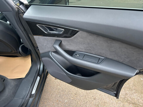 Audi Q8 3.0 TDI V6 50 S line Tiptronic quattro Euro 6 (s/s) 5dr 38