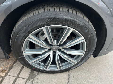 Audi Q8 3.0 TDI V6 50 S line Tiptronic quattro Euro 6 (s/s) 5dr 44