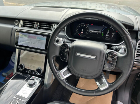 Land Rover Range Rover 2.0 P400e 13.1kWh Autobiography Auto 4WD Euro 6 (s/s) 5dr 23