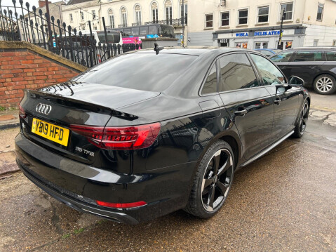 Audi A4 2.0 TFSI 35 Black Edition Euro 6 (s/s) 4dr 48