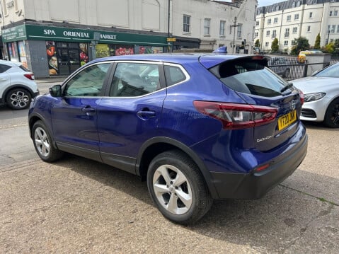 Nissan Qashqai 1.3 DIG-T Acenta Premium DCT Auto Euro 6 (s/s) 5dr 44