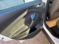 Ford C-Max 1.0T EcoBoost GPF Zetec Euro 6 (s/s) 5dr 23