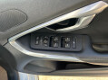 Volvo V40 2.0 D3 R-Design Nav Plus Euro 6 (s/s) 5dr 25