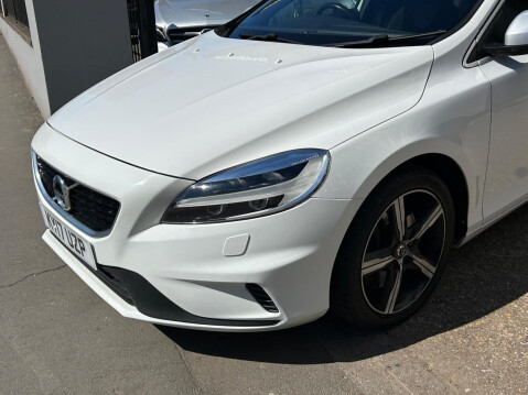 Volvo V40 2.0 D3 R-Design Nav Plus Euro 6 (s/s) 5dr 32