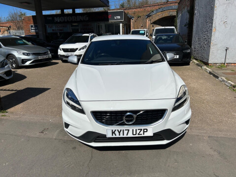 Volvo V40 2.0 D3 R-Design Nav Plus Euro 6 (s/s) 5dr 34