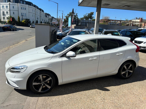 Volvo V40 2.0 D3 R-Design Nav Plus Euro 6 (s/s) 5dr 37