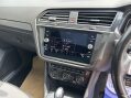 Volkswagen Tiguan 2.0 TDI R-Line Tech DSG Euro 6 (s/s) 5dr 19