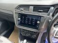 Volkswagen Tiguan 2.0 TDI R-Line Tech DSG Euro 6 (s/s) 5dr 21