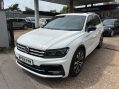 Volkswagen Tiguan 2.0 TDI R-Line Tech DSG Euro 6 (s/s) 5dr 34