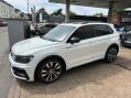 Volkswagen Tiguan 2.0 TDI R-Line Tech DSG Euro 6 (s/s) 5dr 35