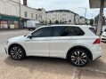 Volkswagen Tiguan 2.0 TDI R-Line Tech DSG Euro 6 (s/s) 5dr 36