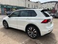 Volkswagen Tiguan 2.0 TDI R-Line Tech DSG Euro 6 (s/s) 5dr 37