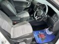 Volkswagen Tiguan 2.0 TDI R-Line Tech DSG Euro 6 (s/s) 5dr 4