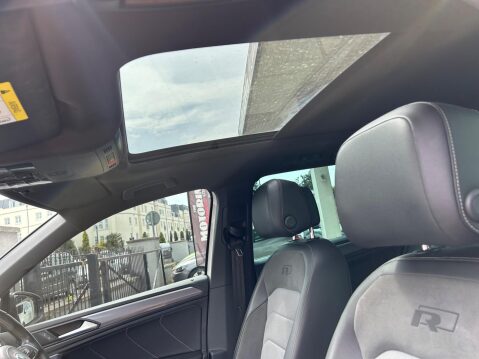 Volkswagen Tiguan 2.0 TDI R-Line Tech DSG Euro 6 (s/s) 5dr 15